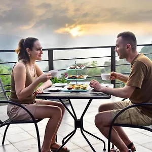 https://pine-hill-residence.negombohotels.net